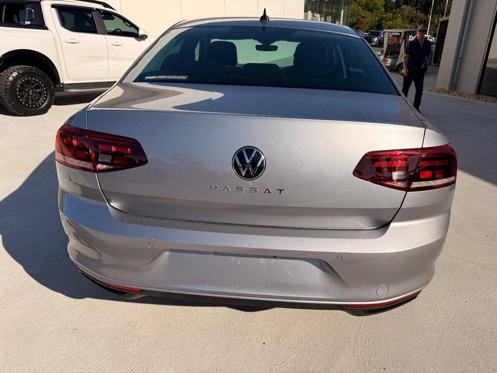 2022 Volkswagen Passat 140TSI Business
