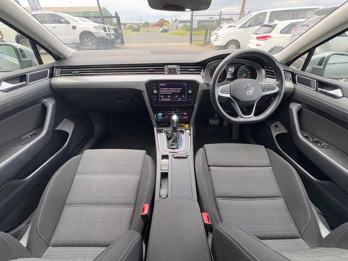 2022 Volkswagen Passat 140TSI Business