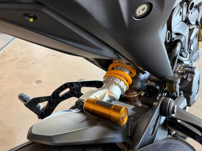 2025 Ducati Monster SP Monster Black