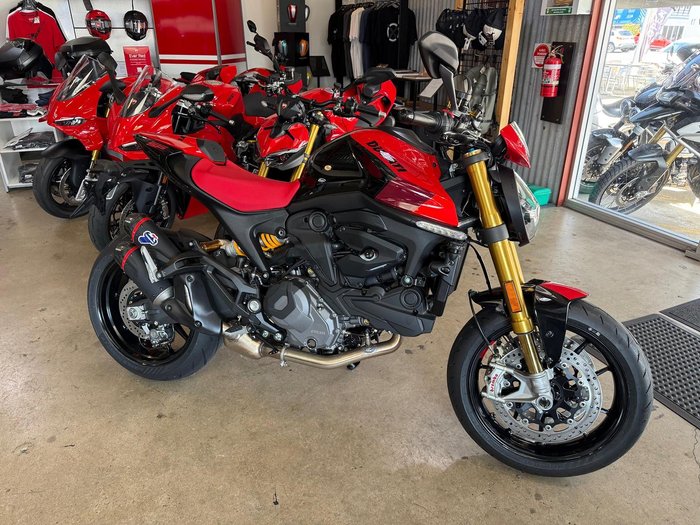 2025 Ducati Monster SP Monster Black