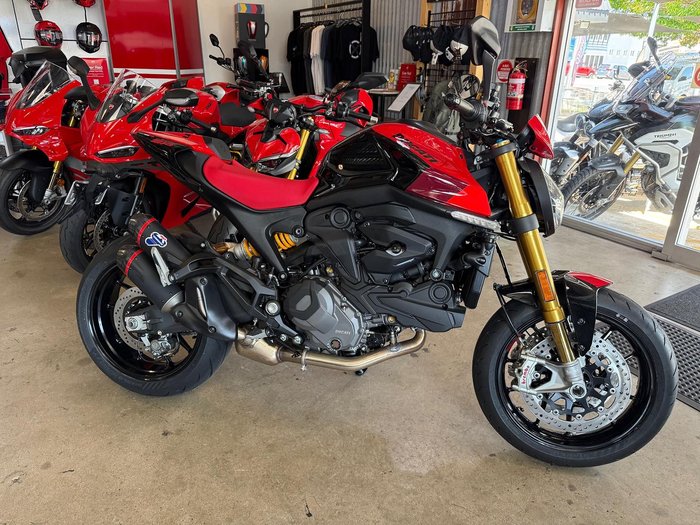2025 Ducati Monster SP Monster Black