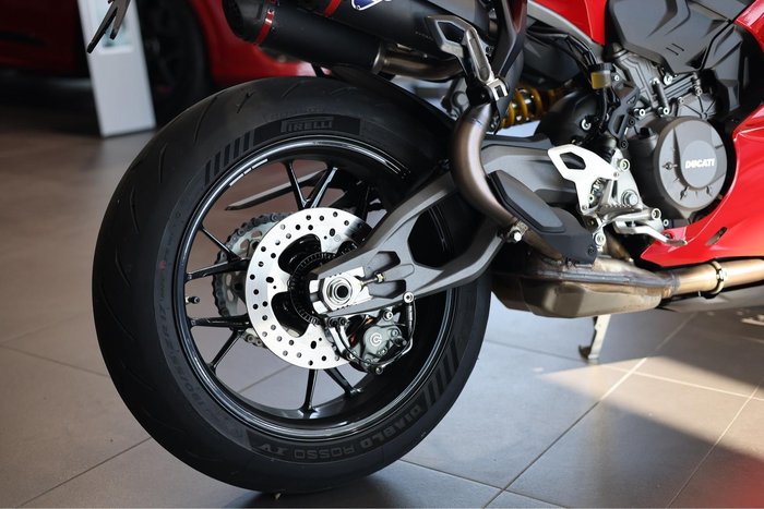 2025 Ducati Panigale V2 Panigale Red