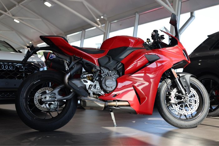 2025 Ducati Panigale V2 Panigale Red