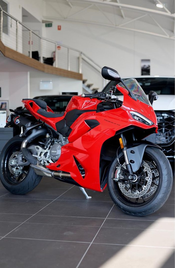 2025 Ducati Panigale V2 Panigale Red