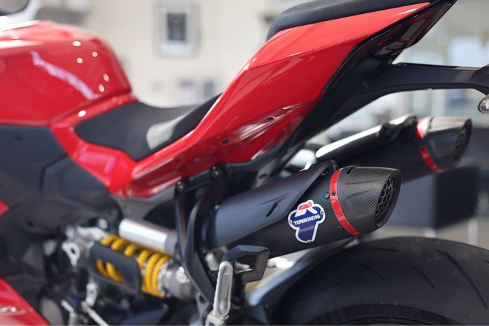 2025 Ducati Panigale V2 Panigale Red