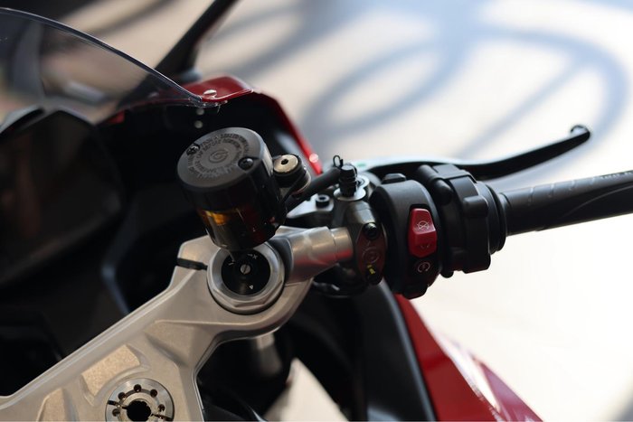 2025 Ducati Panigale V2 Panigale Red