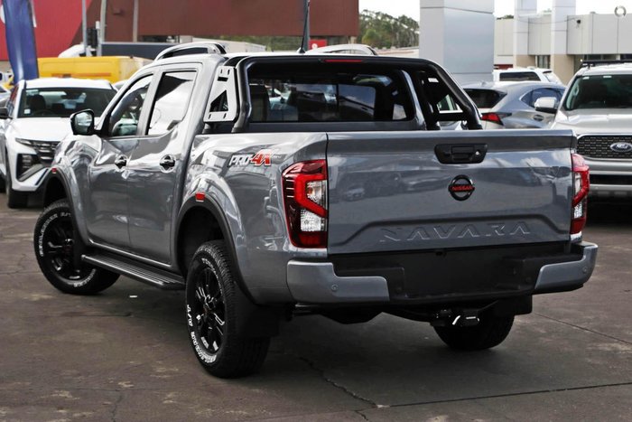 2025 Nissan Navara PRO-4X