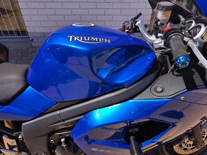 2007 Triumph SPRINT ST Blue