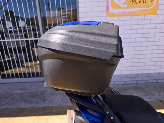 2007 Triumph SPRINT ST Blue