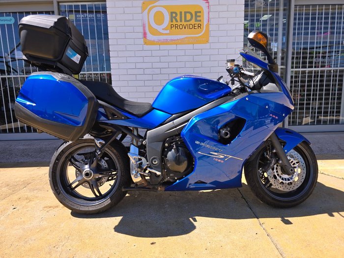 2007 Triumph SPRINT ST Blue