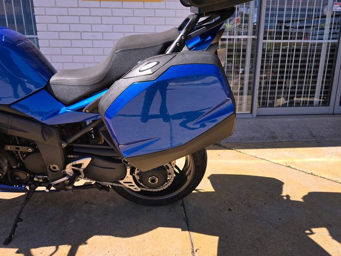 2007 Triumph SPRINT ST Blue