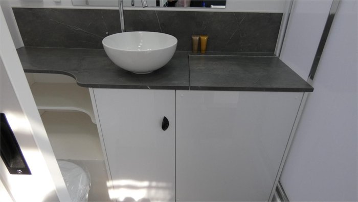 2025 Viscount V Series