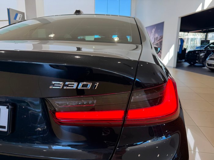 2023 BMW 3 Series 330i M Sport
