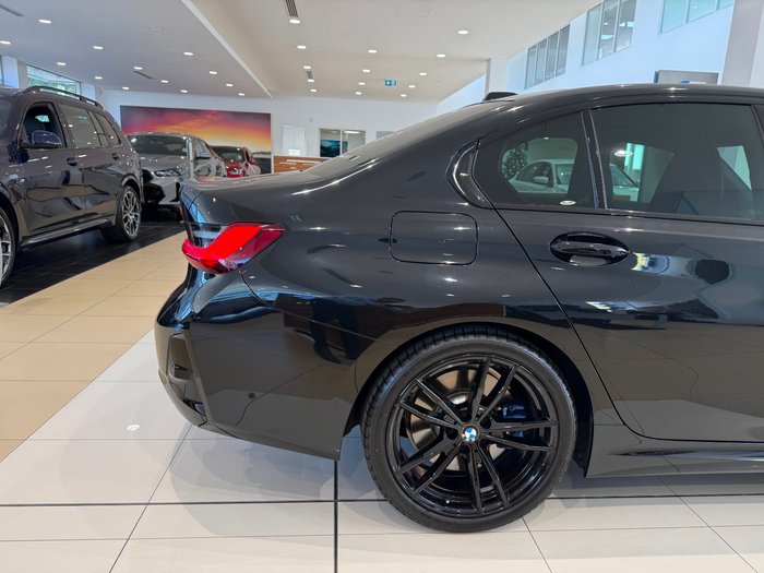 2023 BMW 3 Series 330i M Sport