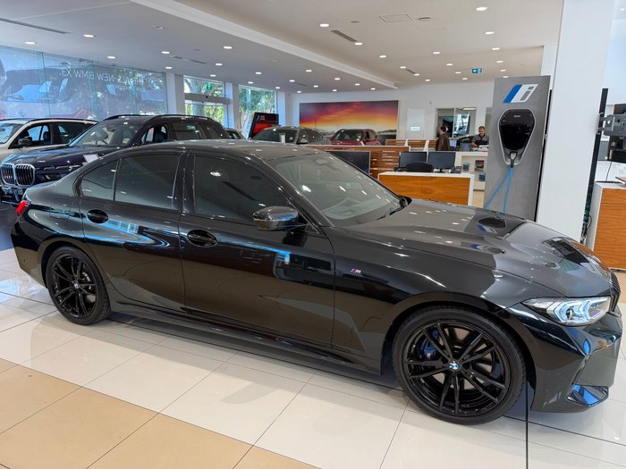 2023 BMW 3 Series 330i M Sport