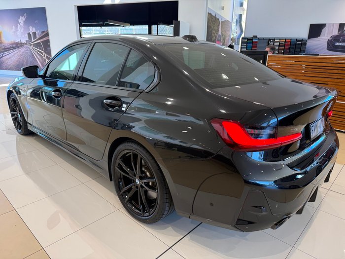 2023 BMW 3 Series 330i M Sport