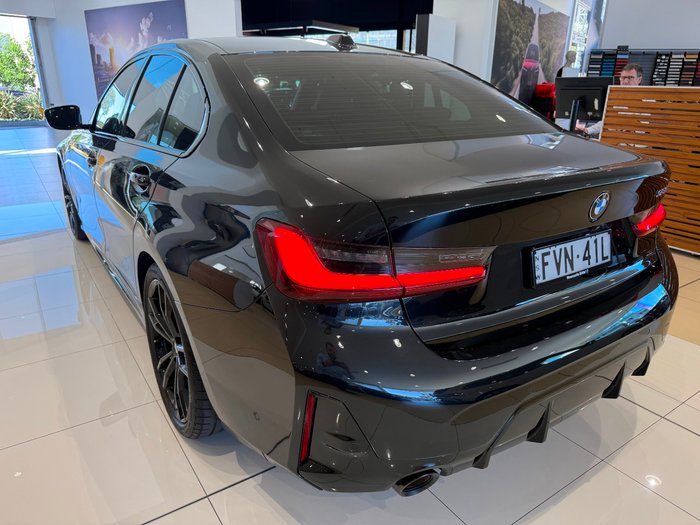 2023 BMW 3 Series 330i M Sport