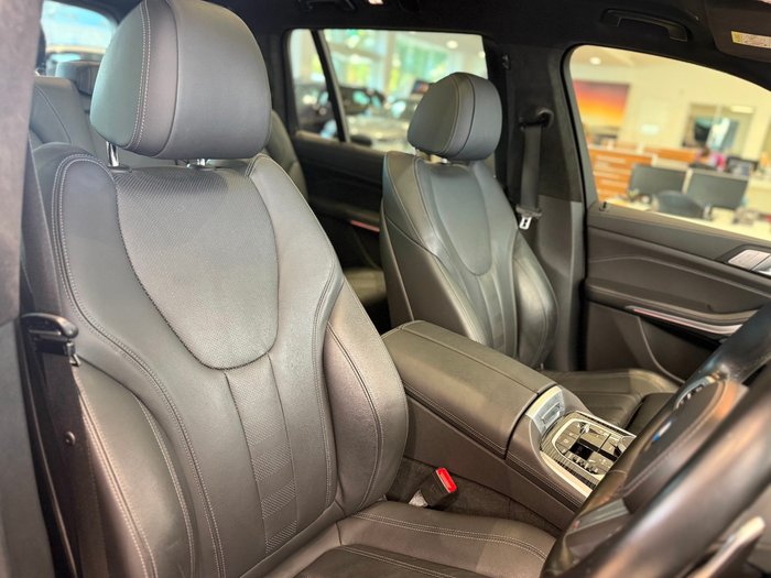 2022 BMW X7 xDrive30d