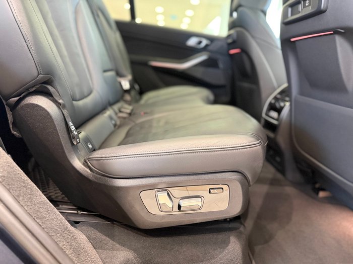 2022 BMW X7 xDrive30d