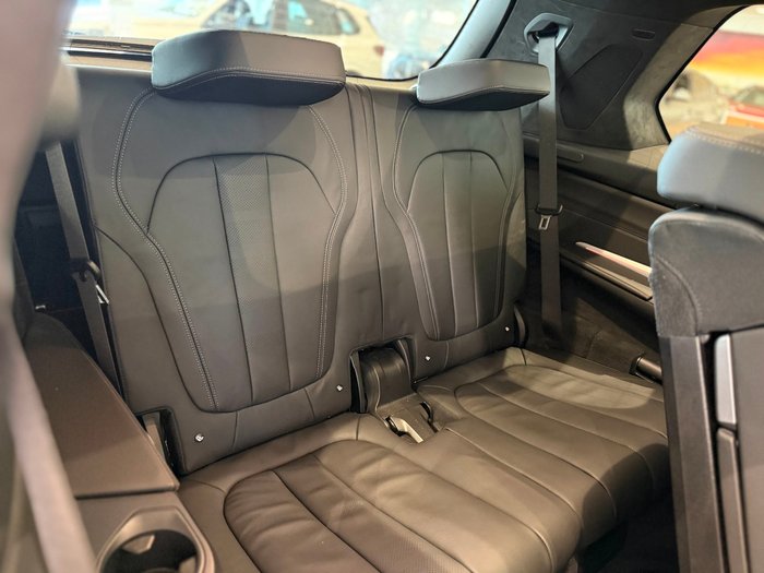 2022 BMW X7 xDrive30d