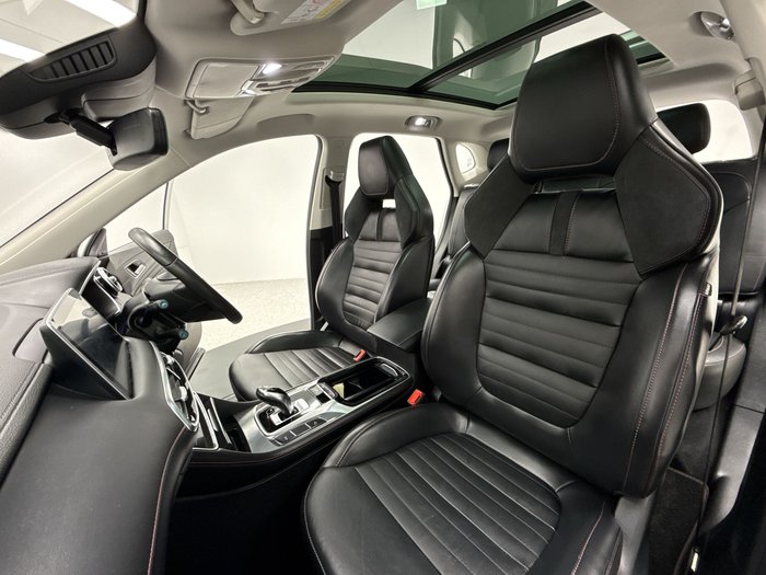 2022 MG HS Plus EV Essence