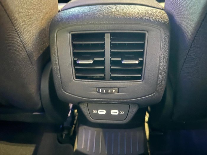 2025 Volkswagen T-Roc 110TSI Style