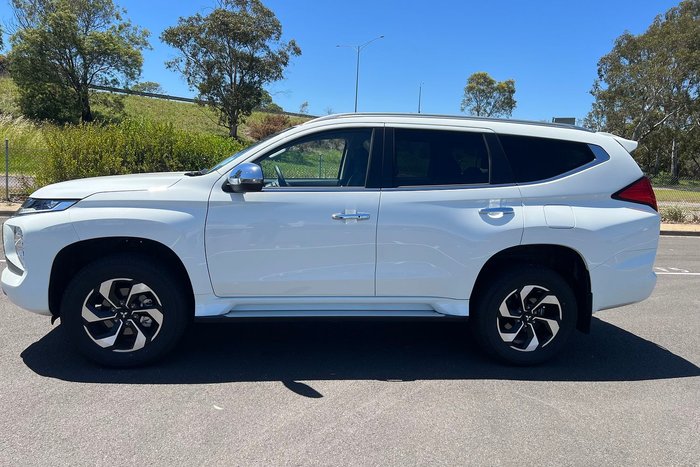 2024 Mitsubishi Pajero Sport