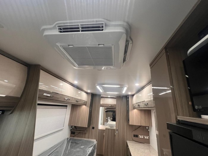 2025 Avan Ovation Bespoke