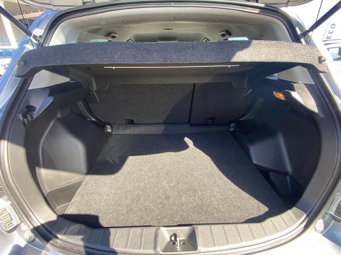 2022 Mitsubishi ASX ES