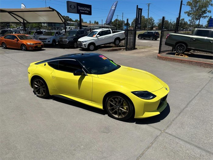 2023 Nissan Z Proto Z34 MY23 Ikazuchi Yellow with Super Black Roof