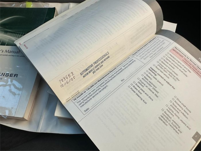 2012 Toyota Landcruiser GXL VDJ200R MY12 4X4 Constant Glacier White