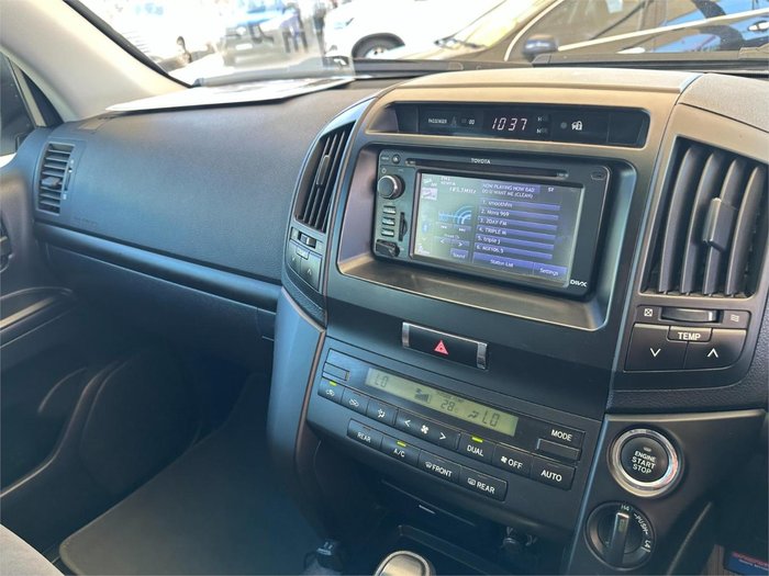 2012 Toyota Landcruiser GXL