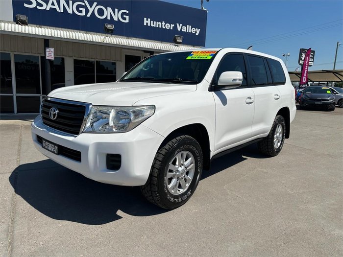 2012 Toyota Landcruiser GXL VDJ200R MY12 4X4 Constant Glacier White
