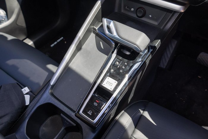 2025 MG ZS Essence Turbo