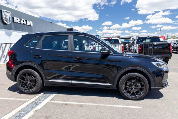 2025 MG ZS Essence Turbo