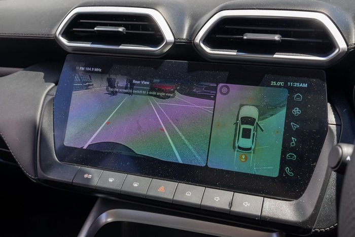 2025 MG ZS Essence Turbo