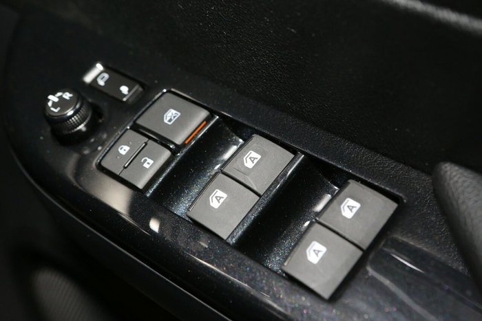 2025 Toyota Hilux Rogue 48V