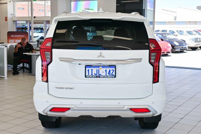 2024 Mitsubishi Pajero Sport GLS