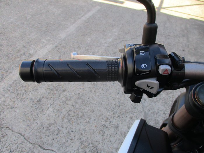 2021 Honda CB650R BLACK