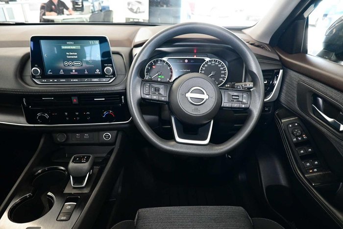 2024 Nissan X-TRAIL ST