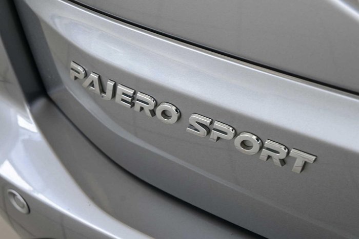 2024 Mitsubishi Pajero Sport GLS
