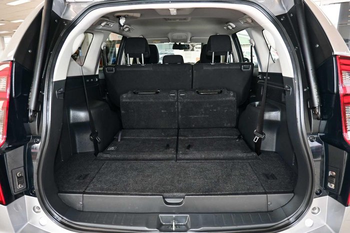 2024 Mitsubishi Pajero Sport GLS