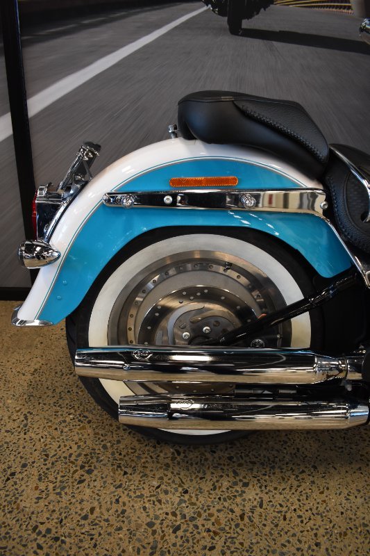 2016 Harley-davidson FLSTN SOFTAIL DELUXE BLUE