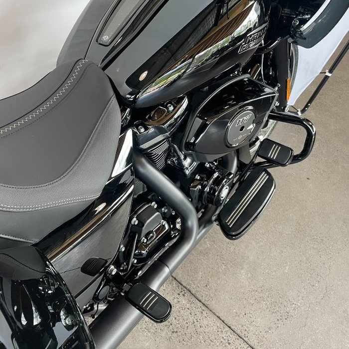 2025 Harley-davidson FLTRX ROAD GLIDE (117) Vivid Black