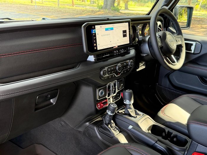 2025 Jeep Wrangler Unlimited Rubicon