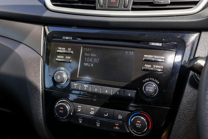 2016 Nissan X-TRAIL ST