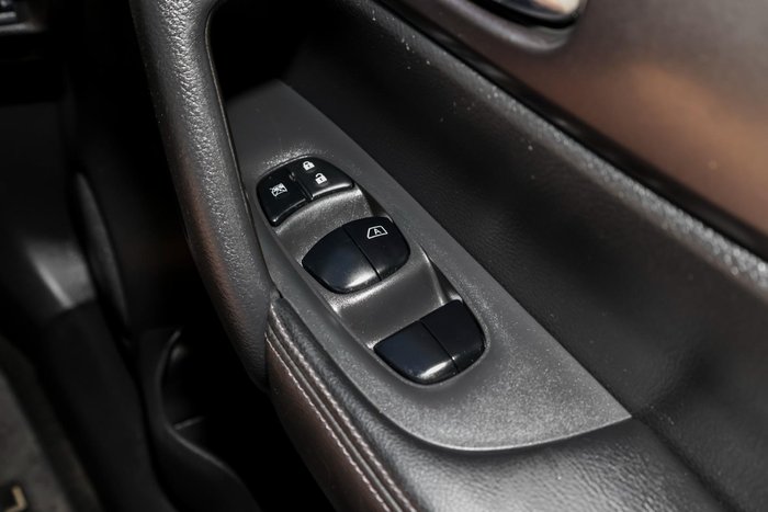 2016 Nissan X-TRAIL ST