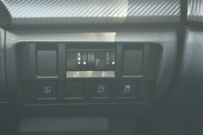 2017 Subaru XV 2.0i G4X MY17 AWD Crystal White