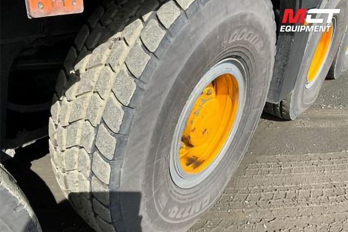 2015 Liebherr Ltm1130-5.1