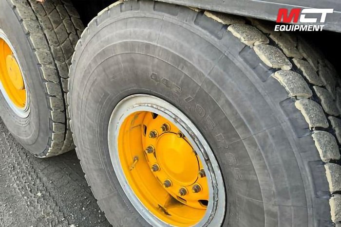 2015 Liebherr Ltm1130-5.1